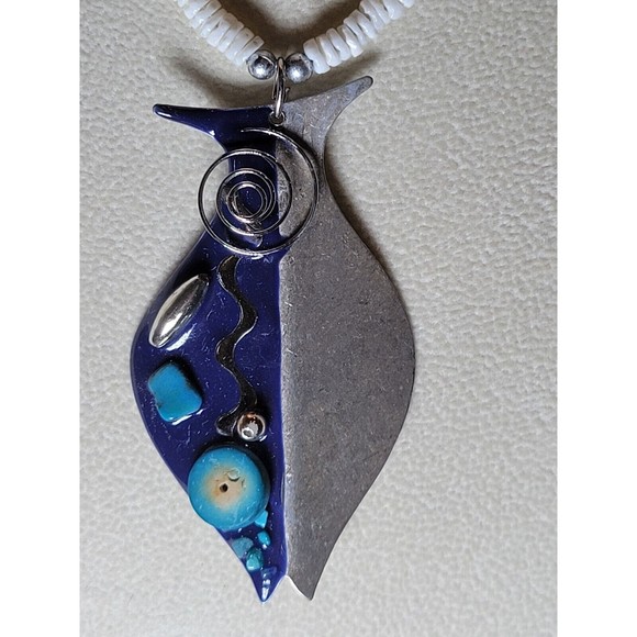 Vintage Enamel Fish Mix Media Pendant Puka Shell Necklace 16" Hawaiian Boho Surf - Picture 7 of 8